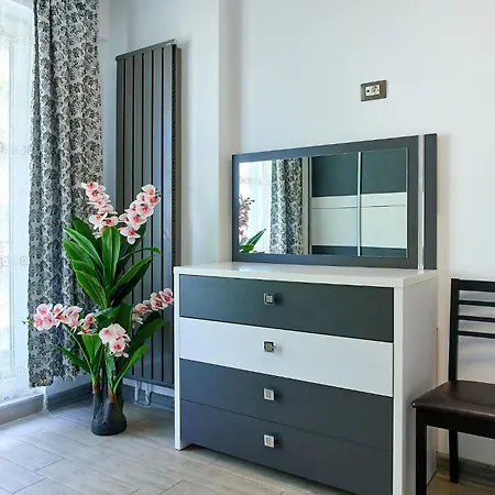 Aparthotel Miramare By Alz 3*