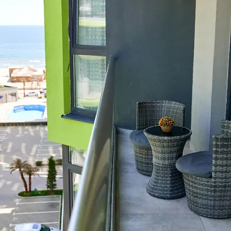 Aparthotel Miramare By Alz